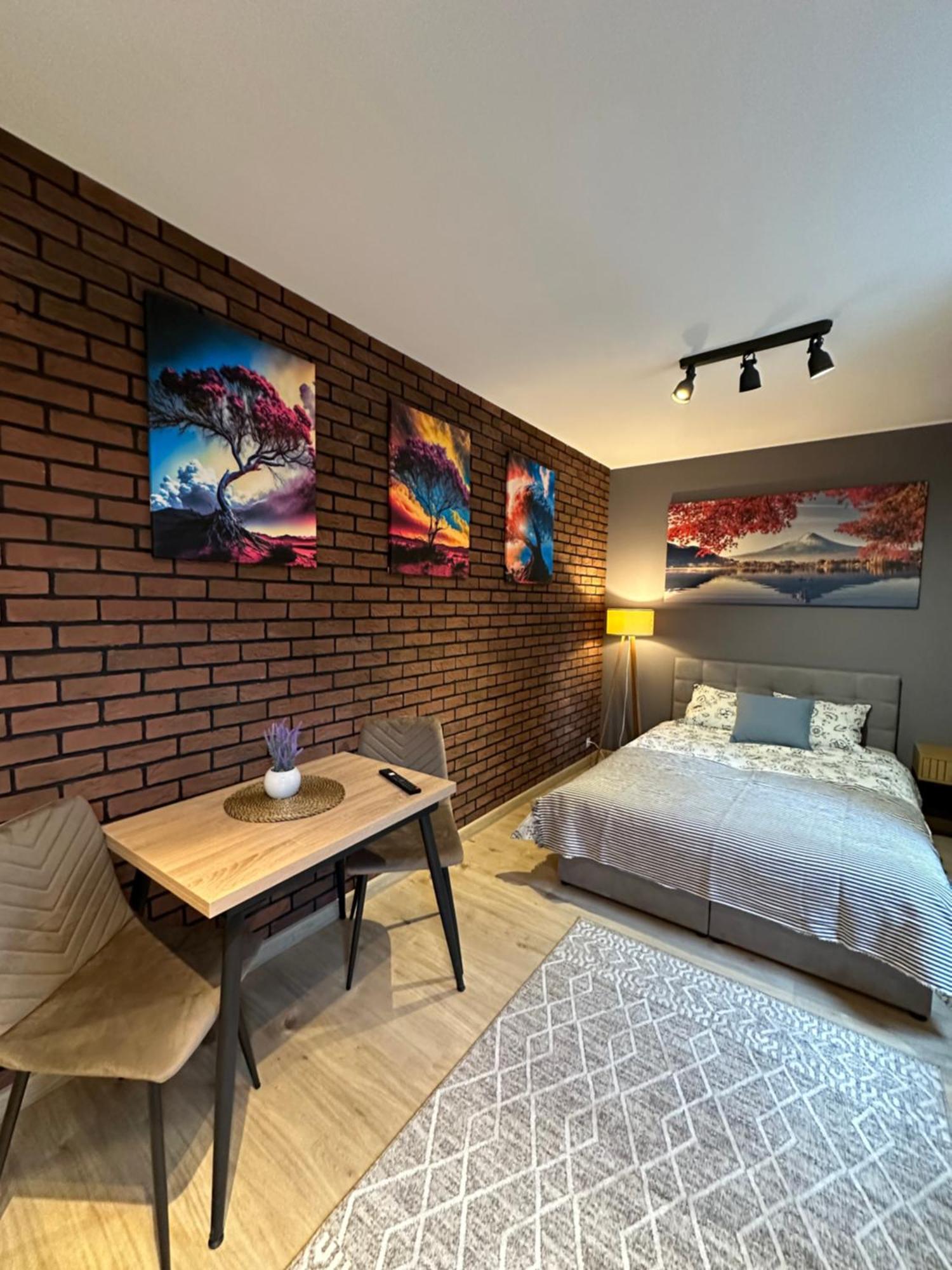 Apartamenty 1 Maja 94 Katowice Eksteriør bilde
